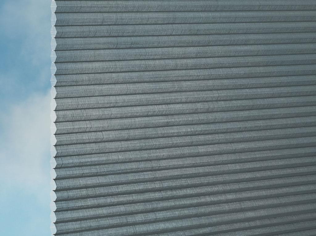 DUETTE® Fixé Batiste Sheer (4.9356) Grau.